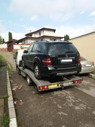 Mercedes-Benz ML 320