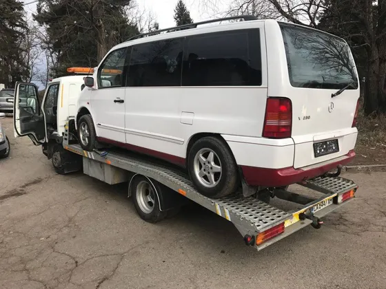 Mercedes Vito на репатрак в София