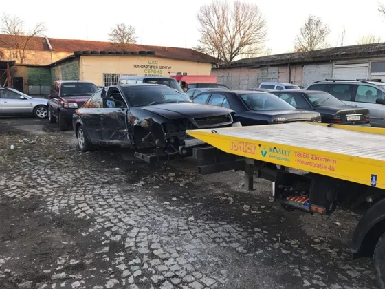 Транспорт на автомобил без предни колела