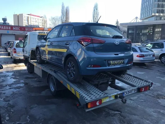 Автомобил награда от Royale Palms Casinos