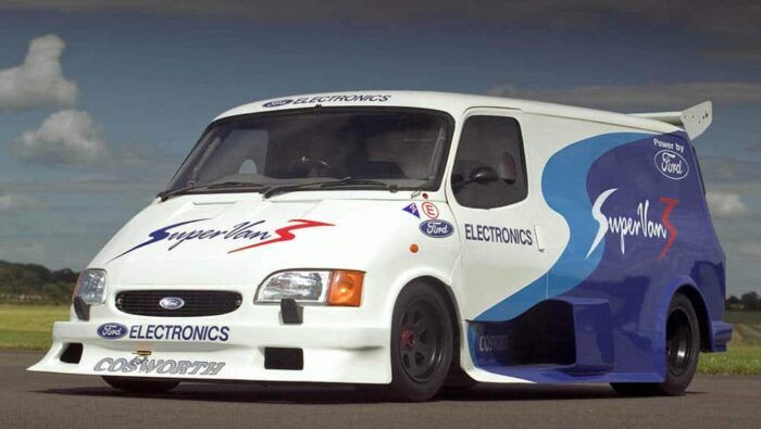 Ford Supervan 3 Обикновенни коли с необикновенни двигатели на F1 - Пътна помощ Репатрак Сф